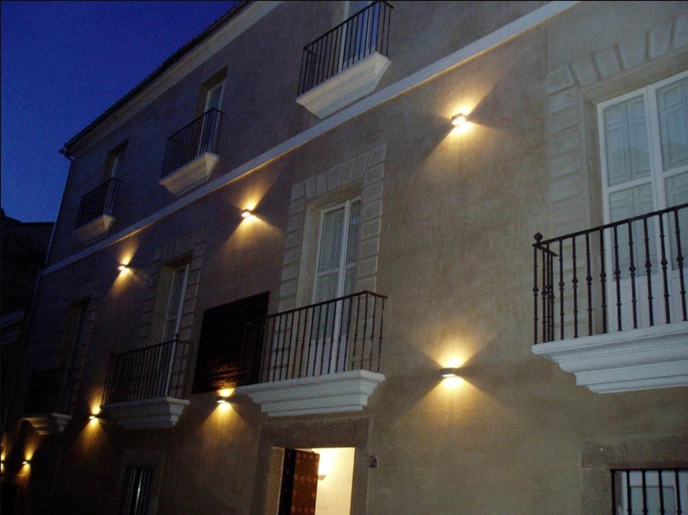 Casa Pizarro Hotel Касерес Экстерьер фото