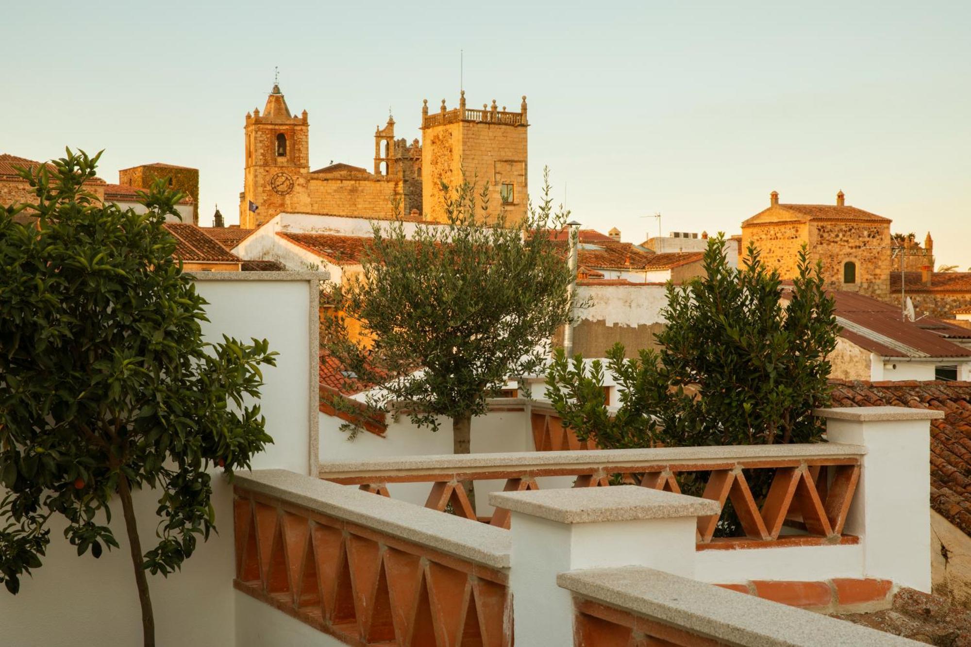 Casa Pizarro Hotel Касерес Экстерьер фото