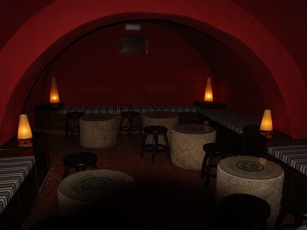 Casa Pizarro Hotel Касерес Экстерьер фото